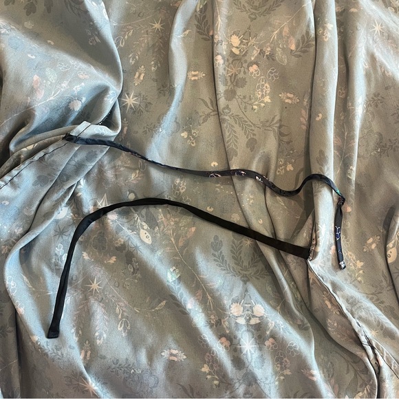 Victoria’s Secret Robe floral blue - Picture 5 of 5